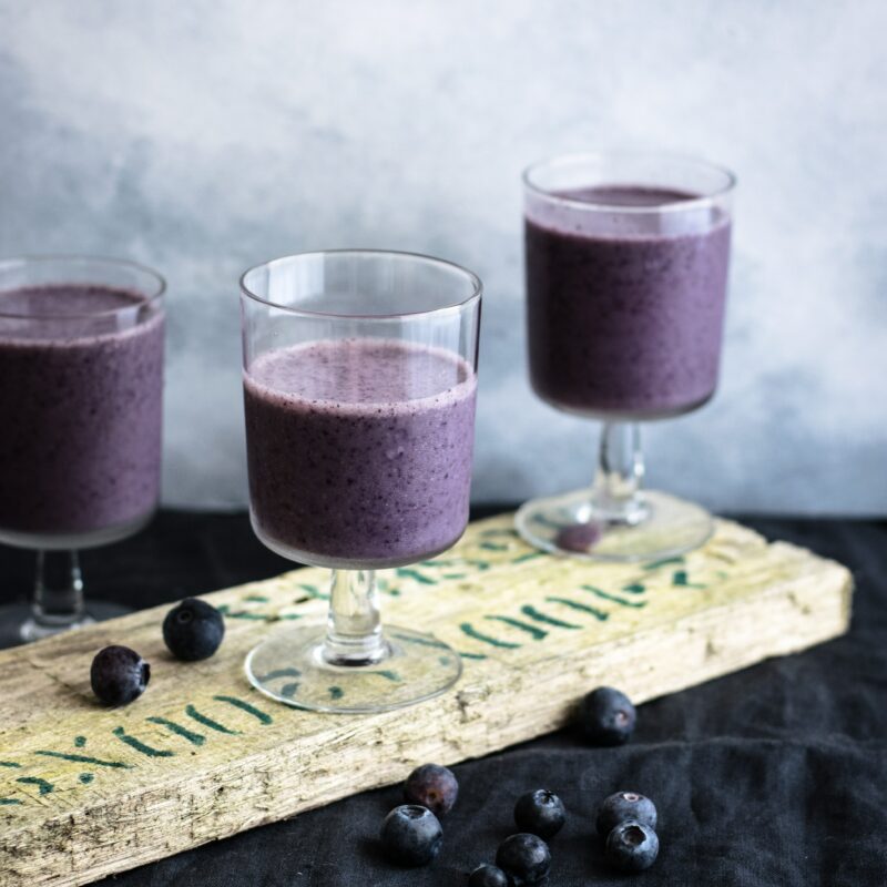 Berry breakfast smoothie